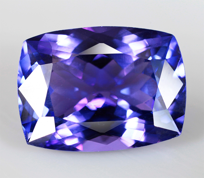 Топовое качество! Чистейший танзанит 6,37 карата 