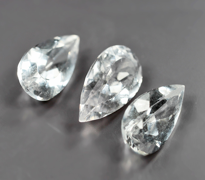 Набор из 3 данбуритов 5,46 карата