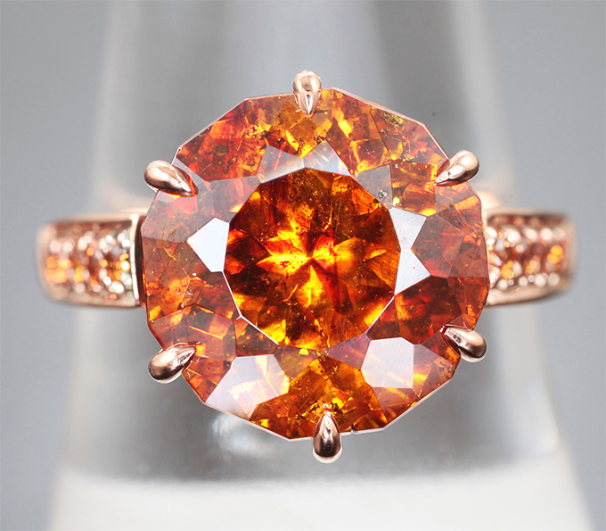 Кольцо cо сфалеритом авторской огранки 9,18 карата