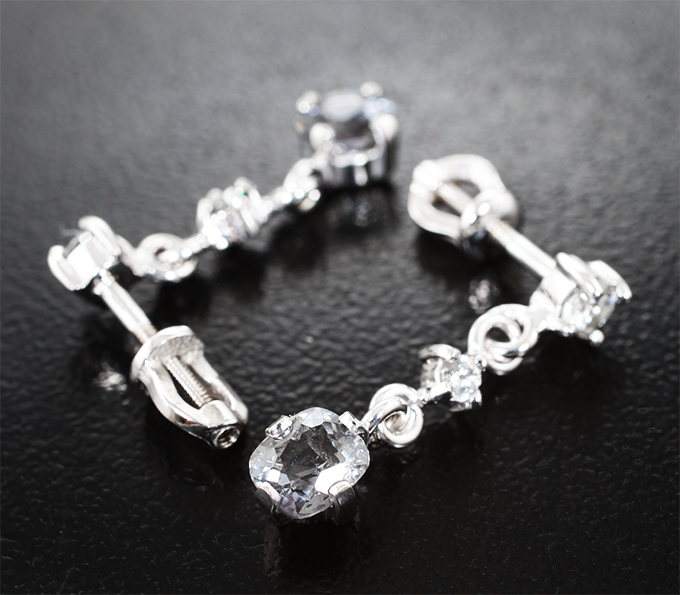 Комплект со шпинелями 3,24 карата и цирконами