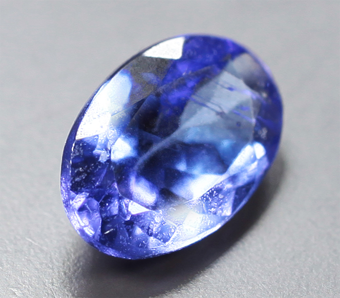 Танзанит 0,42 карата