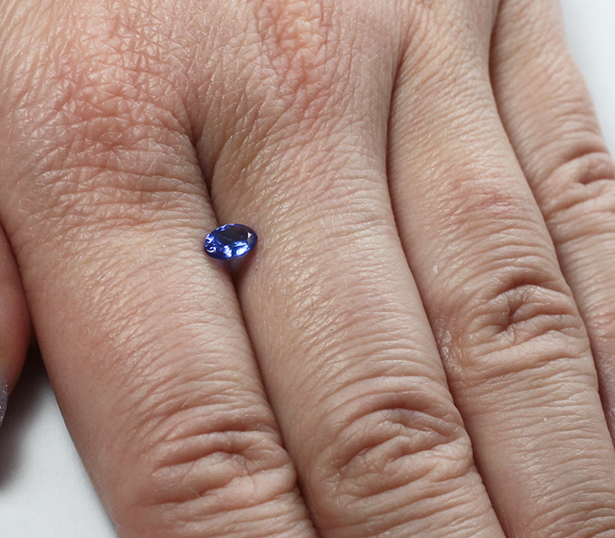 Танзанит 0,42 карата