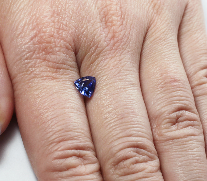 Танзанит 0,96 карата