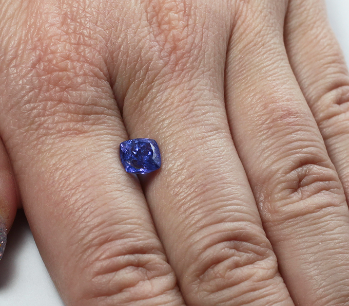 Танзанит 1,85 карата