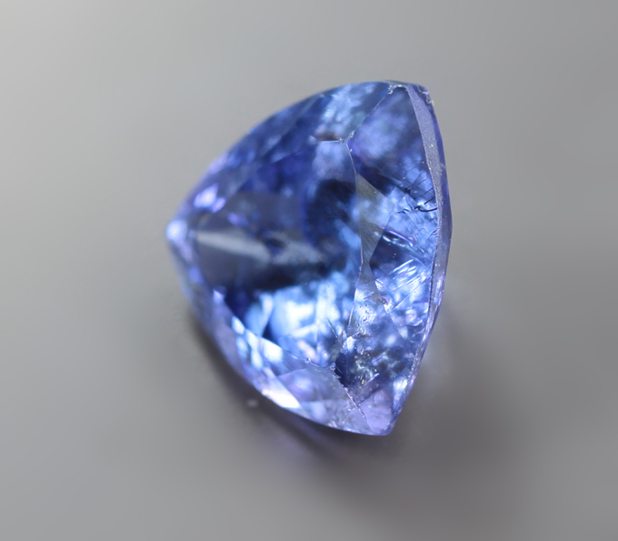 Танзанит 1,24 карата