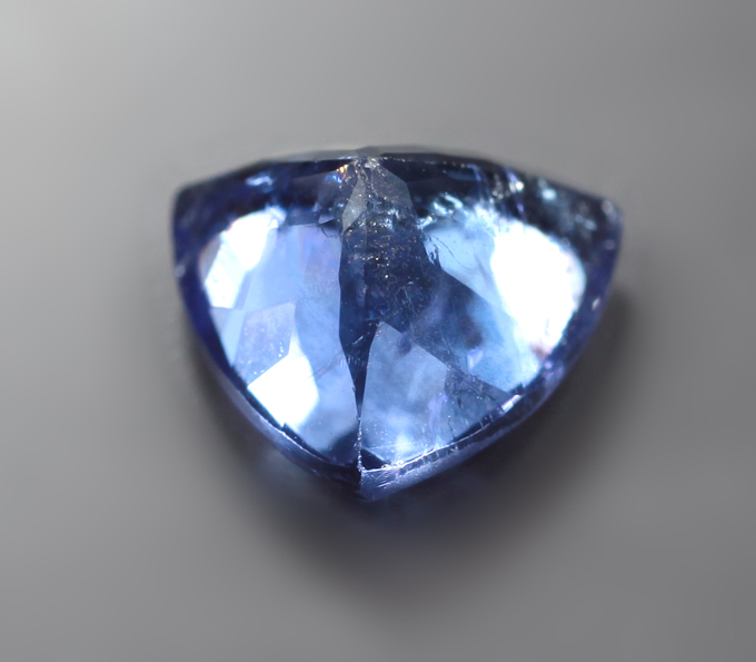 Танзанит 1,24 карата