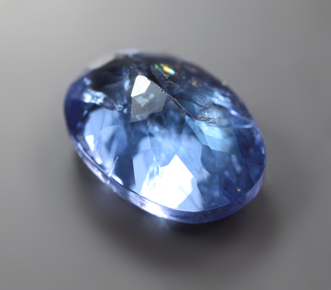 Танзанит 2,19 карата