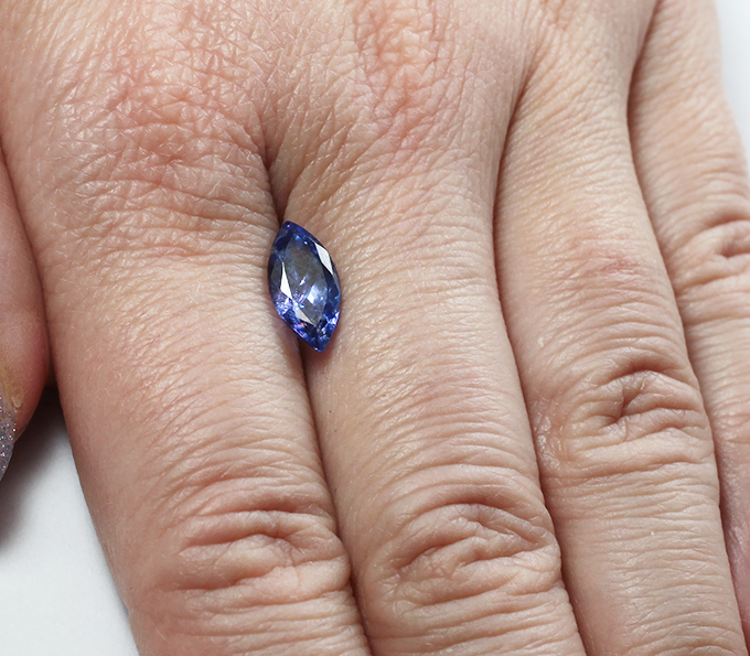 Танзанит 1,99 карата