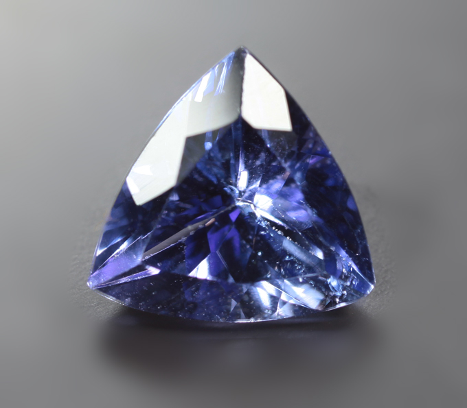 Танзанит 1,67 карата