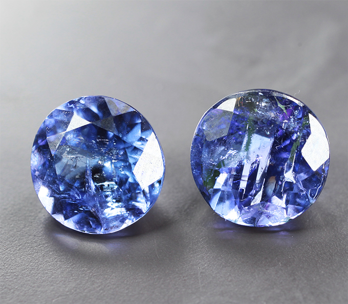 Пара танзанитов 2,59 карата