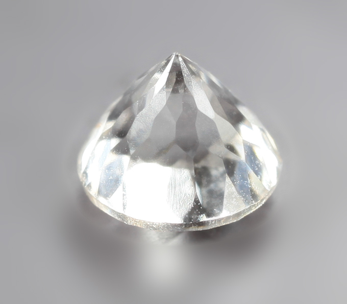 Бесцветный циркон 1,53 карата