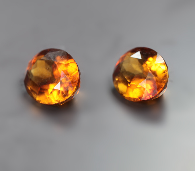 Пара цитринов мадейра высокой чистоты 5,25 карата