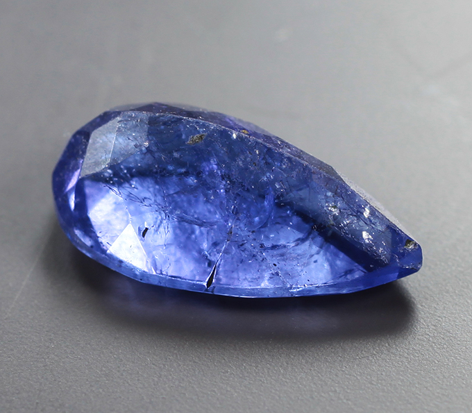 Насыщенный танзанит 2,93 карата