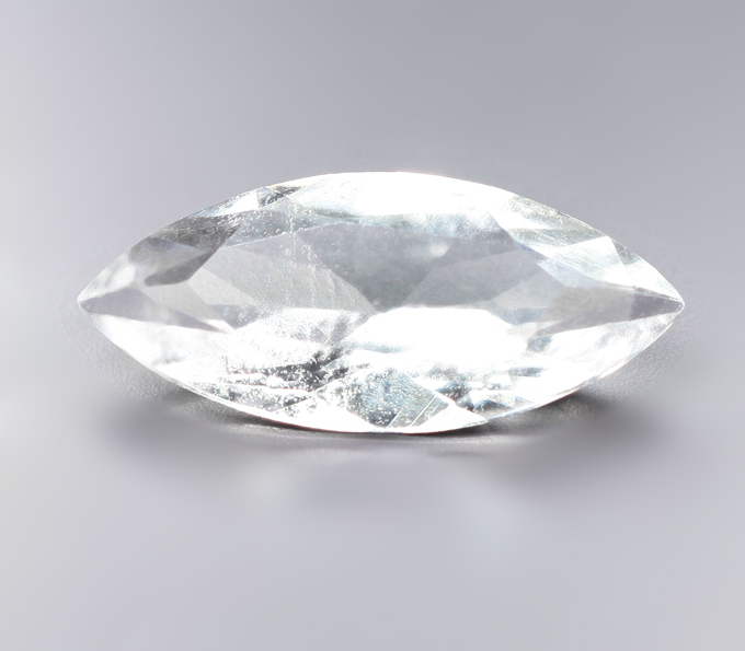 Чистейший редкий данбурит 2,11 карата