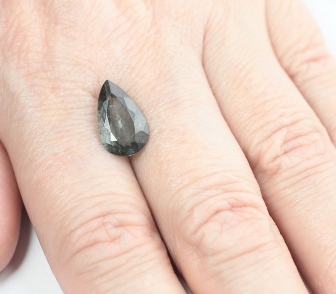 Голубовато-зеленый турмалин 3,35 карата