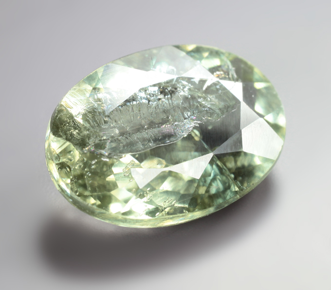 Мятно-зеленый турмалин 5,41 карата