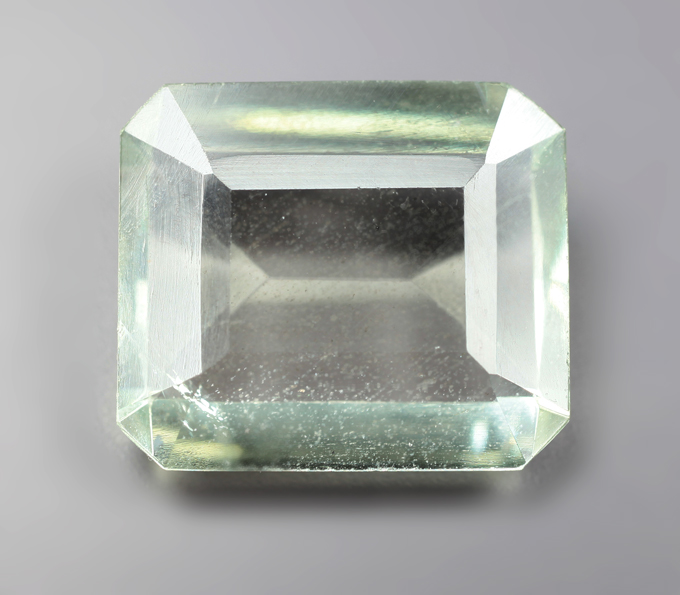 Мятно-зеленый турмалин 3,7 карата