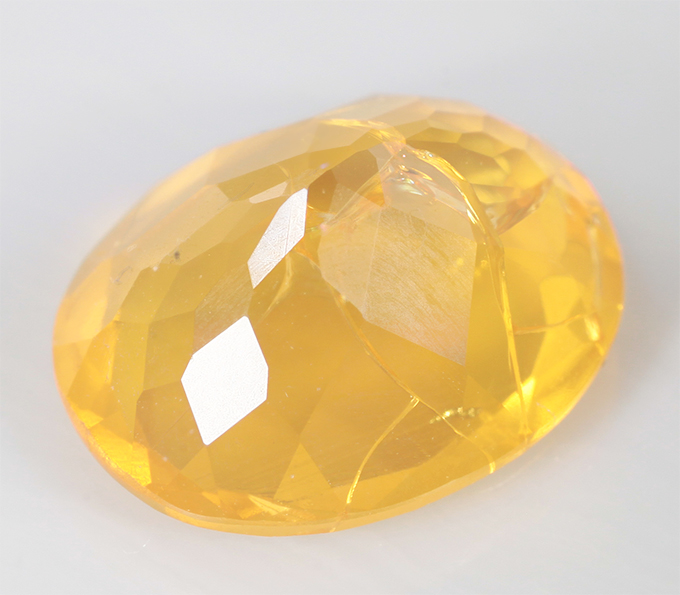 Бразильский кристаллический «солнечный» опал 2,15 карата