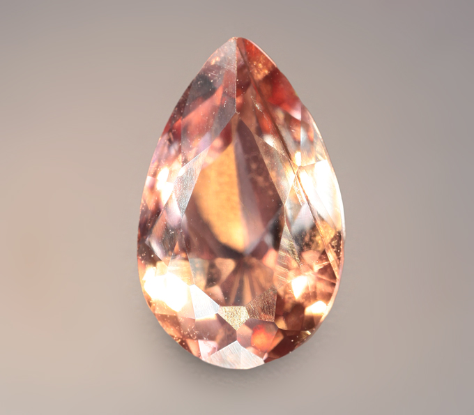 Зултанит 1,45 карата