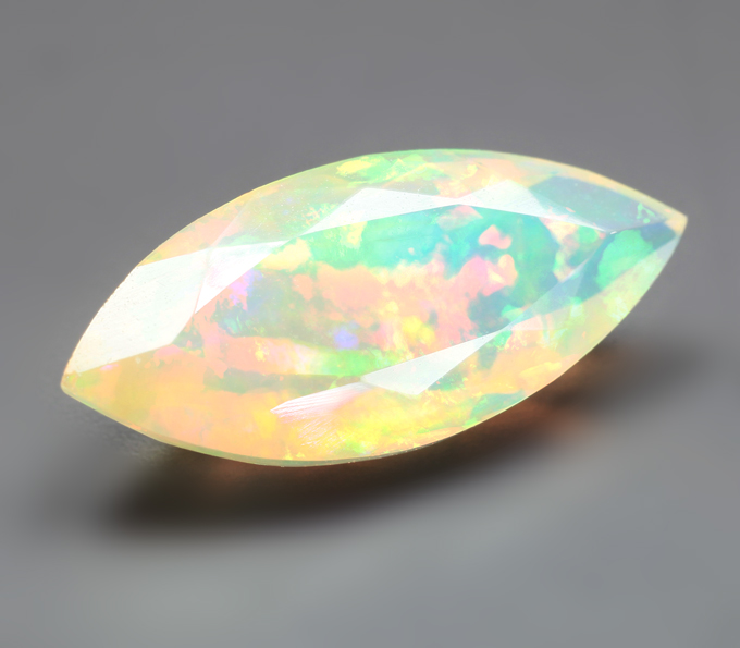 Ограненный эфиопский опал 1,31 карата