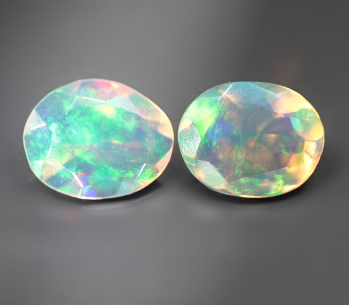 Пара ограненных эфиопских опалов 0,67 карата