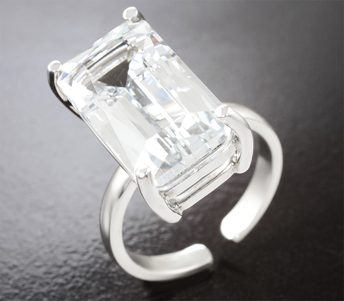 Кольцо с чистейшим гошенитом 10,06 карата