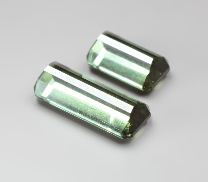 Пара зеленых турмалинов 2,88 карата