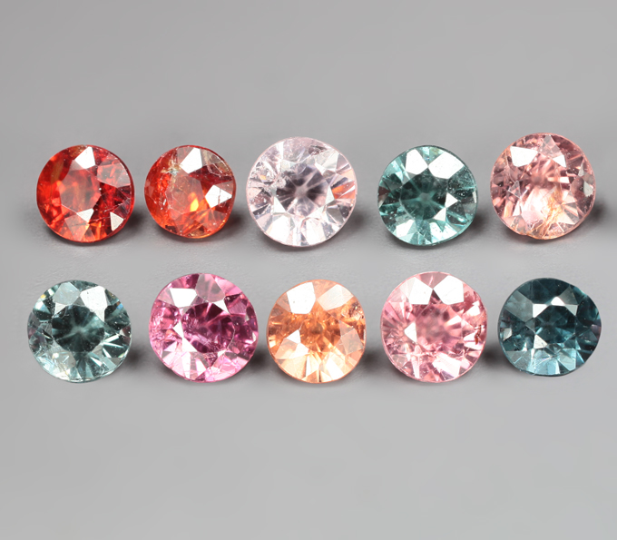 Яркий набор из 10 разноцветных шпинелей 3,69 карата