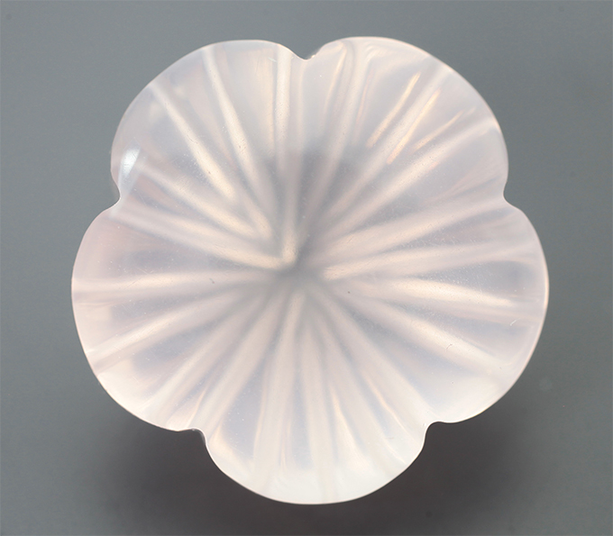 Резной розовый кварц 12,52 карата