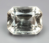 Крупный желтовато-оранжевый турмалин 6,21 карата