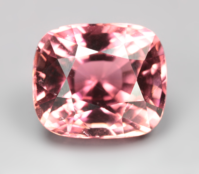 Open color grade! Полихромный турмалин 4,33 карата