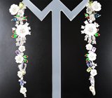 Серьги с резным перламутром, альмандинами гранатами, аметистами, иолитами, танзанитами, перидотами и цветной эмалью