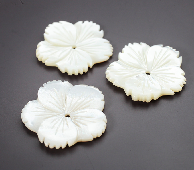 Набор резного перламутра 20,04 карата