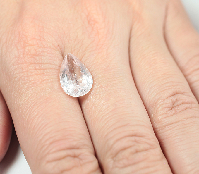 Морганит 4,67 карата