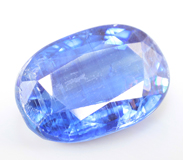 Крупный васильковый кианит 4,83 карата