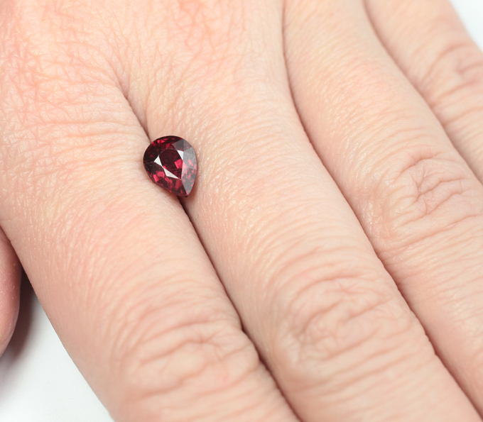 Родолит 2,03 карата