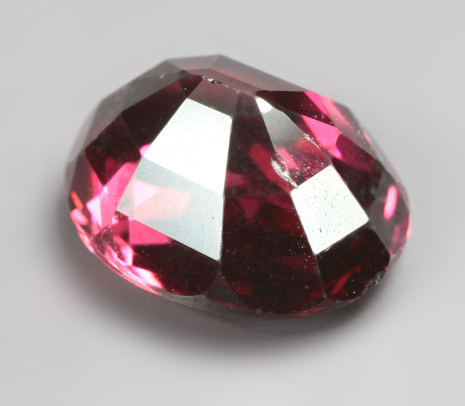 Родолит 2,01 карата