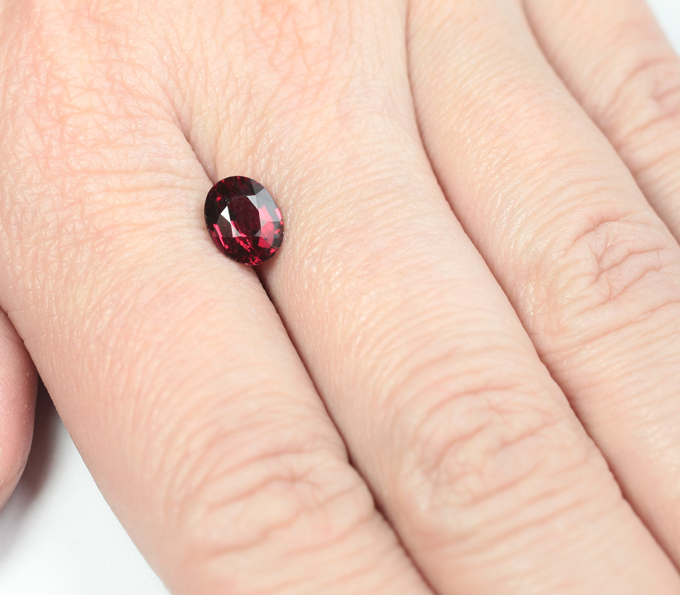 Родолит 2,01 карата