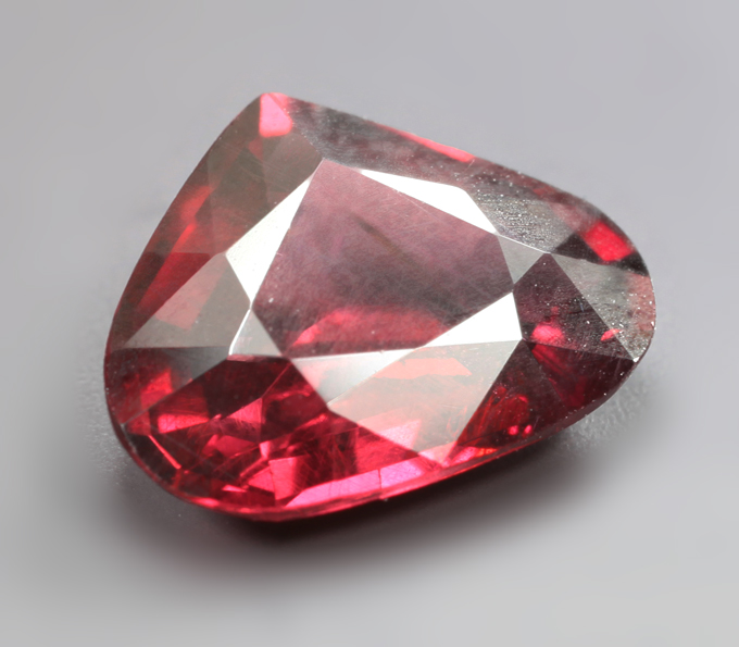 Родолит гранат 3,41 карата