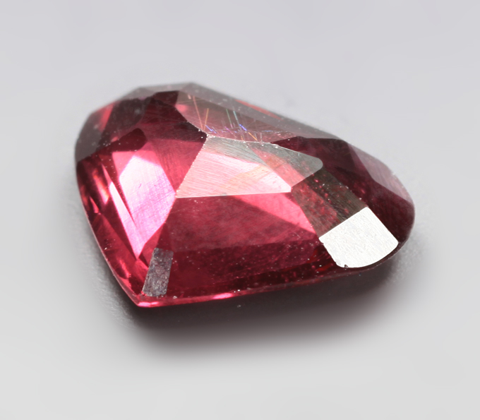 Родолит гранат 3,41 карата