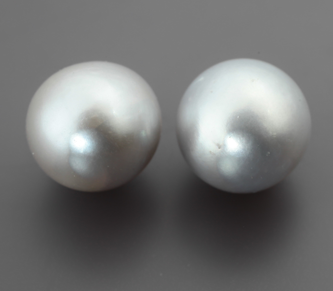Пара серебристых морских жемчужин 4,91 карата