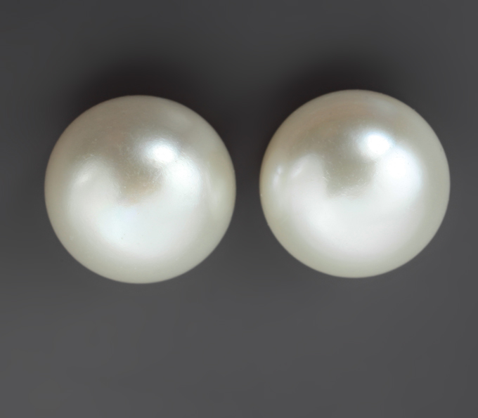 Крупная пара морских жемчужин 23,12 карата