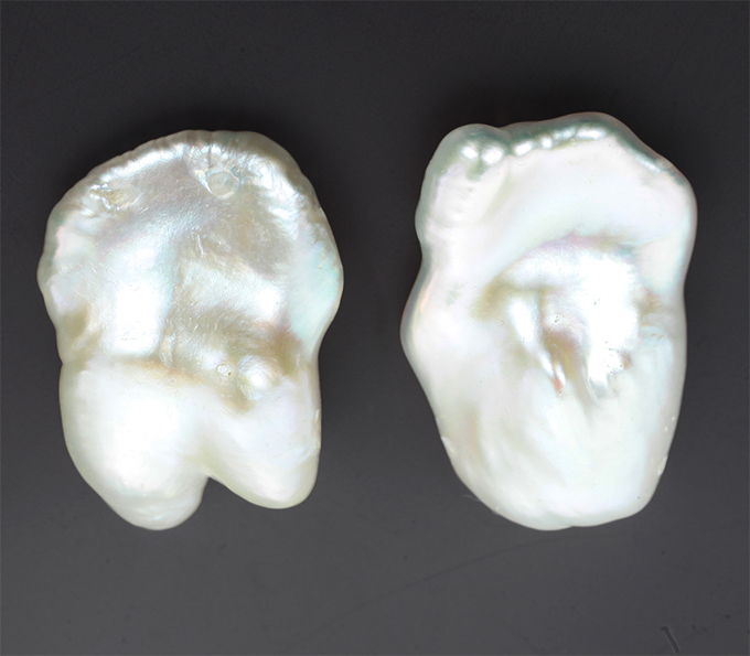 Крупная пара морских жемчужин барокко 29,9 карата! Исключительный люстр