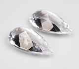 Редкая пара данбуритов 3,74 карата