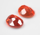Пара мексиканских ограненных «огненных» опалов 1,24 карата