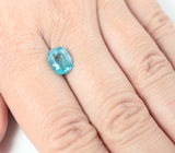 «Неоновый» апатит 2,6 карата