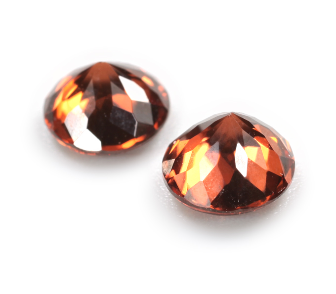 Пара чистейших насыщенно-оранжевых цирконов 2,42 карата