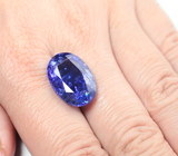 Крупный насыщенный танзанит 15,47 карата