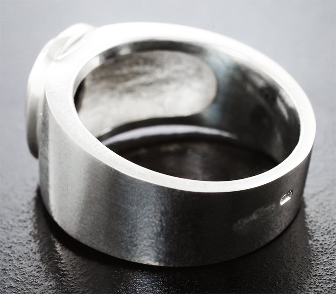 Кольцо cо звездчатым сапфиром 2,25 карата