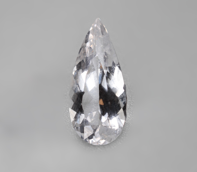 Данбурит высокой чистоты 1,48 карата